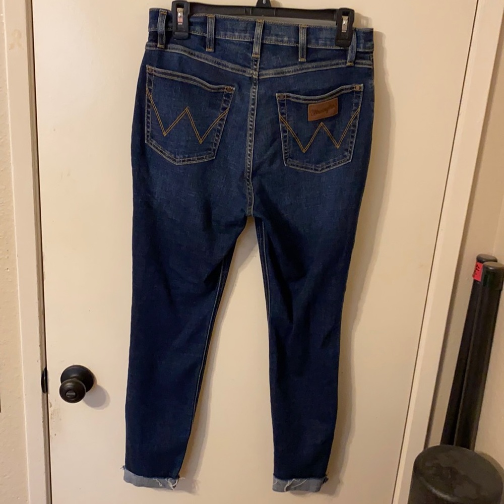 Women’s wrangler high rise skinny jeans